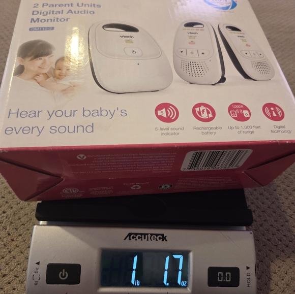 Vtech 2 Parent Units Digital Audio Baby Monitor with up to 1,000 ft of Range, Cr - Picture 12 of 12